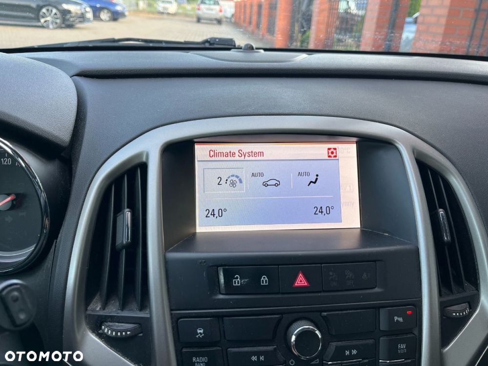 Opel Astra - 11