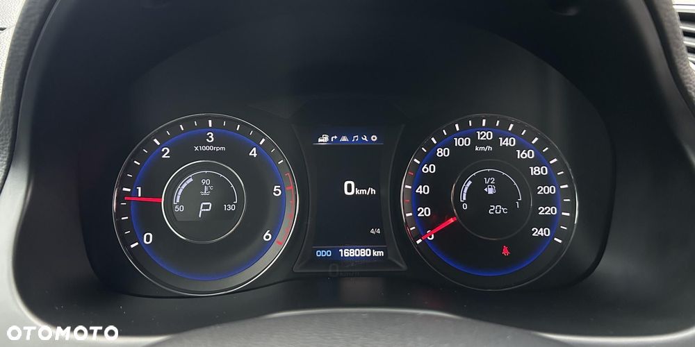 Hyundai i40 - 21
