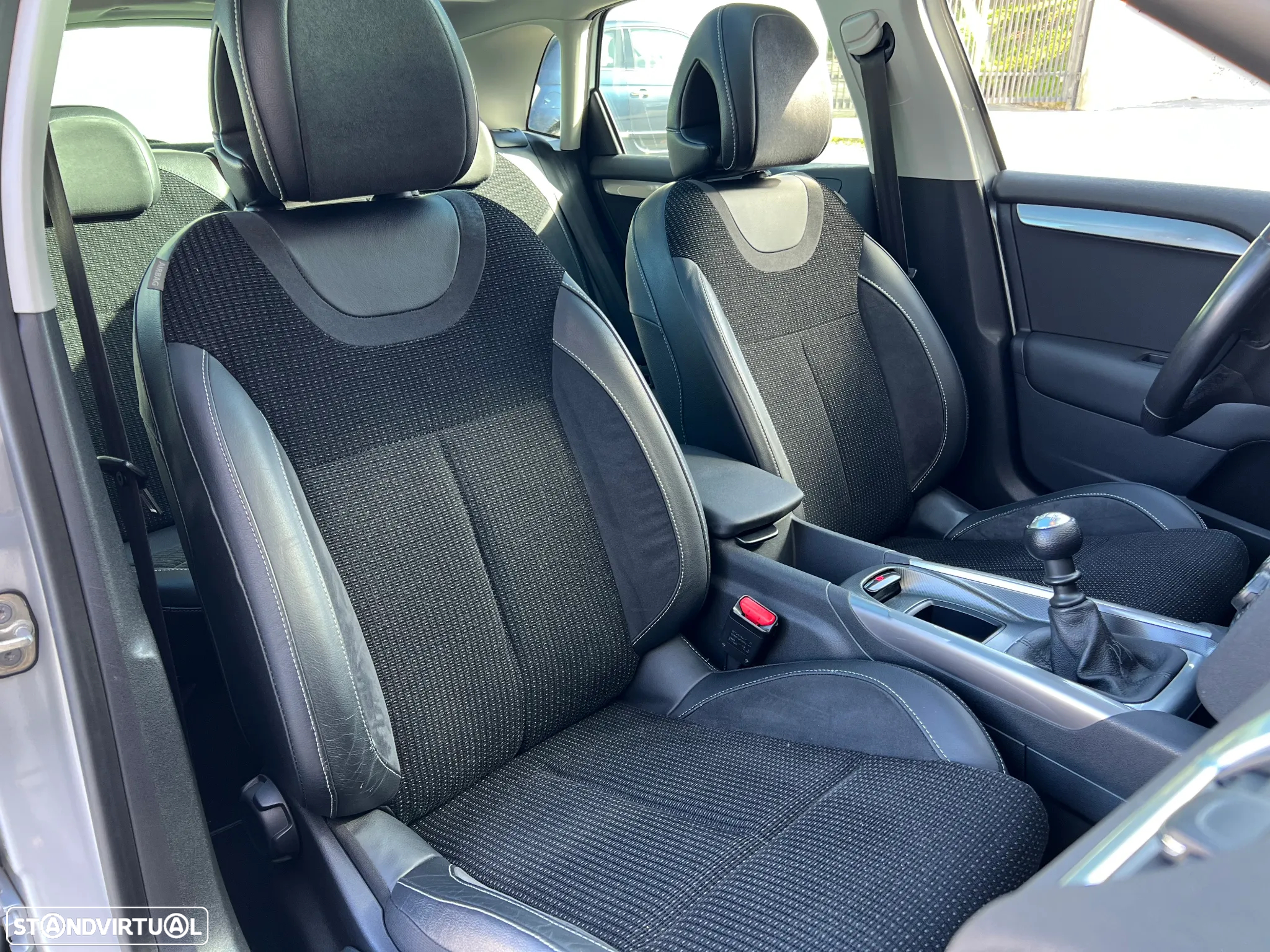 Citroën C4 1.6 HDi Exclusive - 20