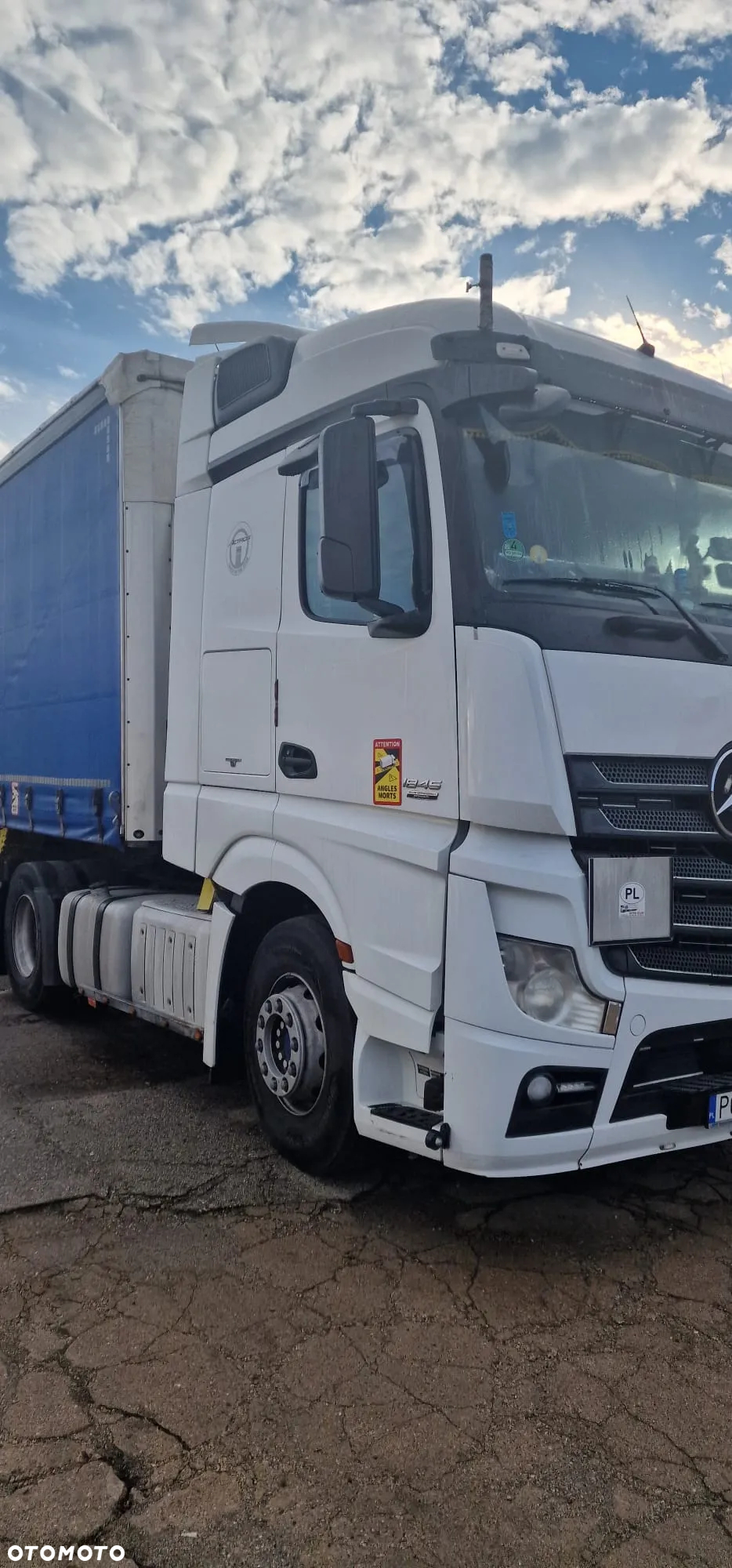 Mercedes-Benz Actros - 2