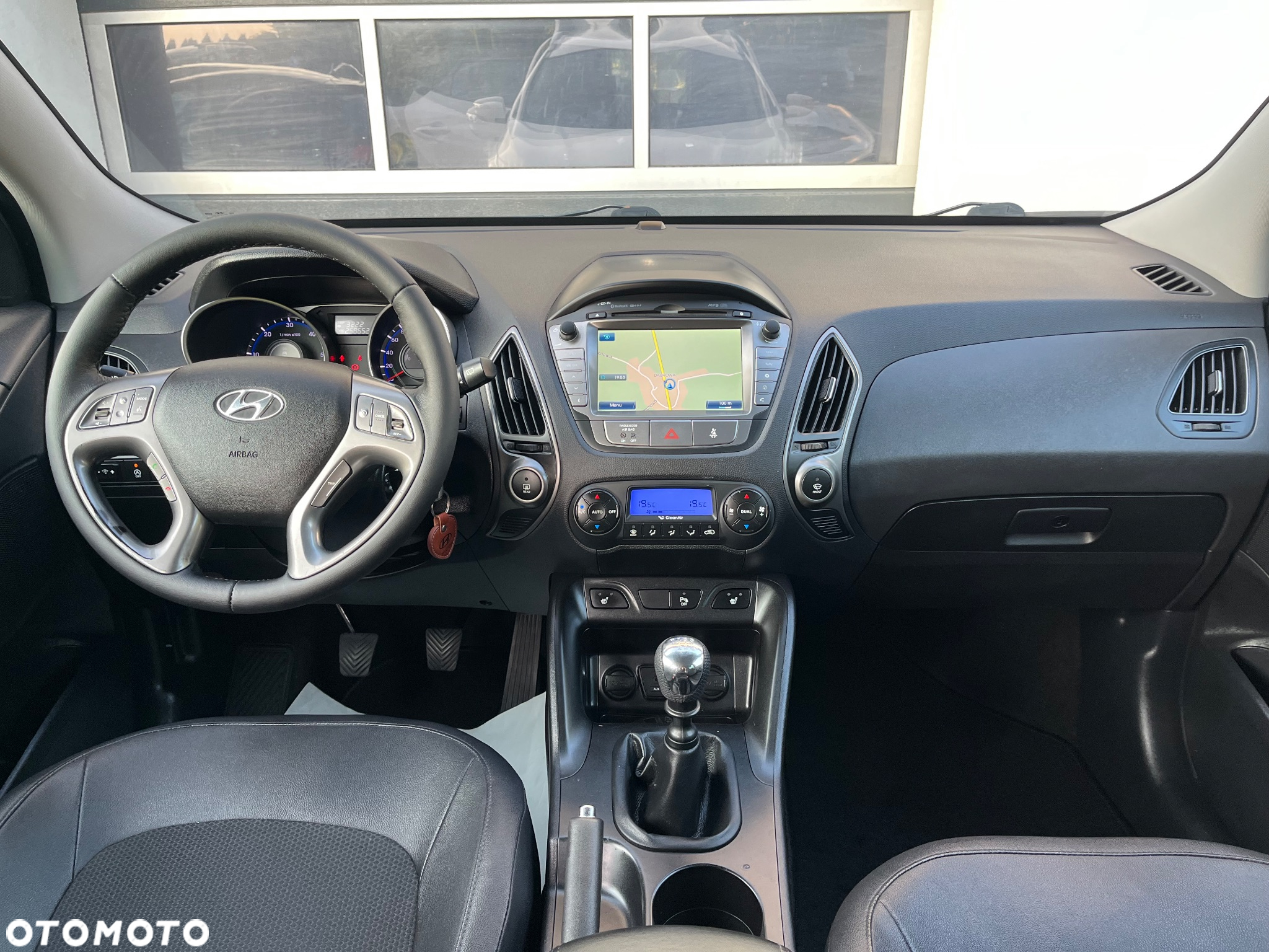 Hyundai ix35 1.7 CRDi 2WD blue Style - 11