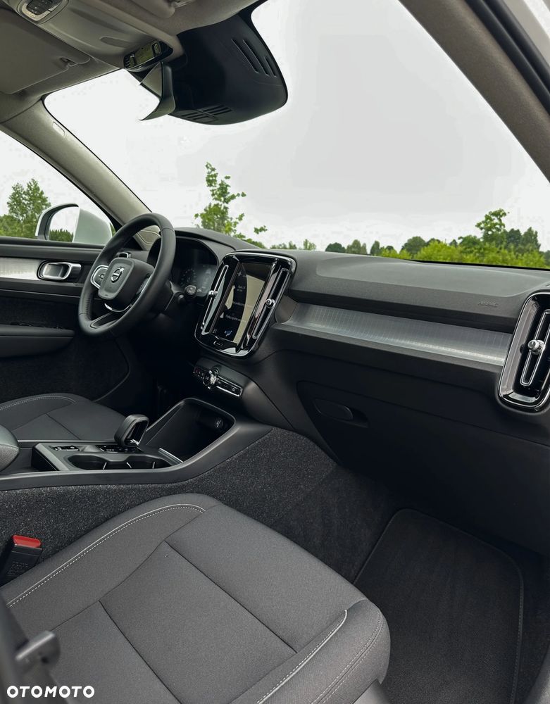 Volvo XC 40 - 40