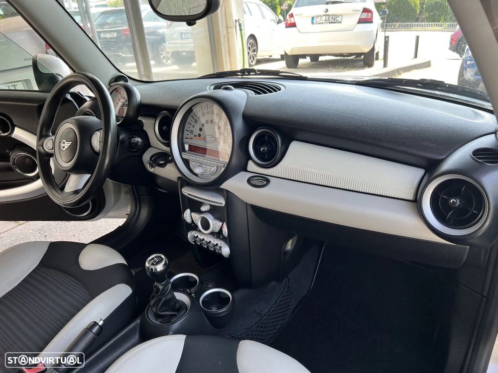 MINI Coupé Cooper S - 13