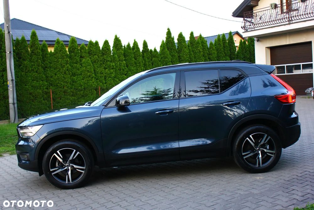 Volvo XC 40 - 18