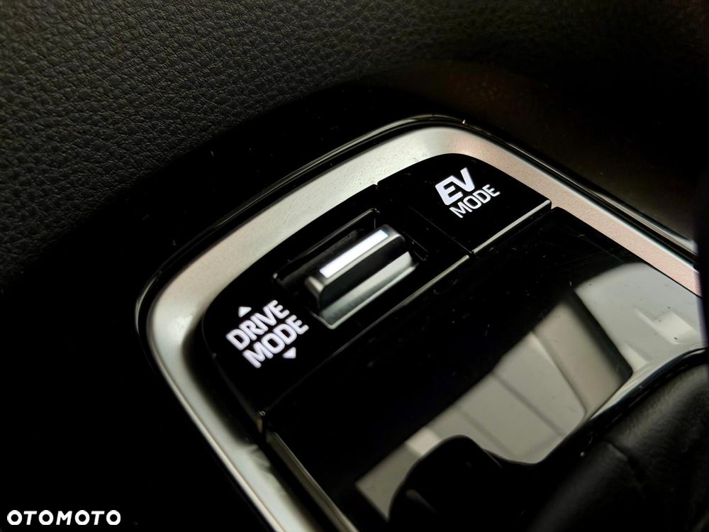 Toyota Corolla 1.8 Hybrid Comfort - 21