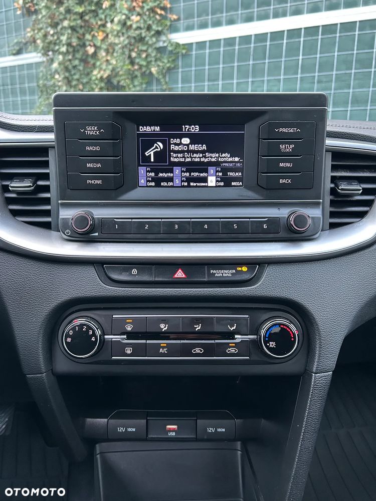 Kia Ceed 1.0 T-GDI M - 24