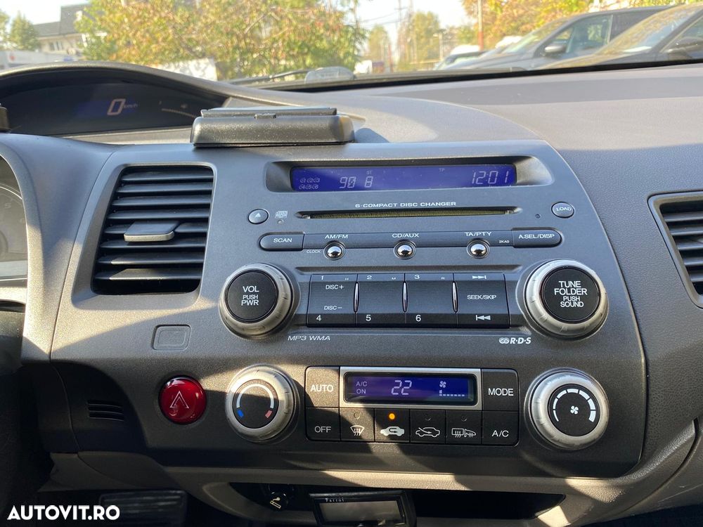 Honda Civic 1.4 i-VTEC i-SHIFT Comfort - 17