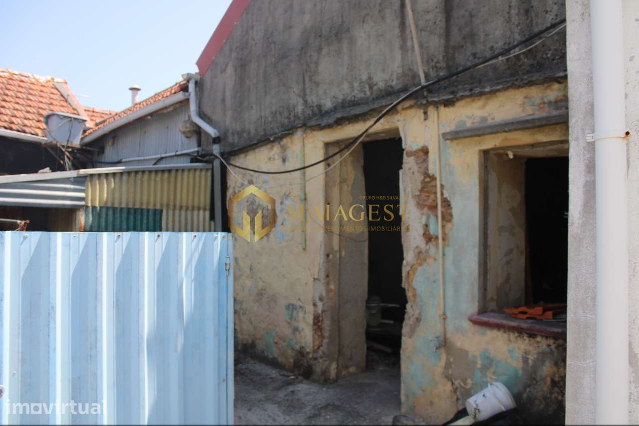 Moradia para Restauro em Oliveira do Douro - Grande imagem: 5/13