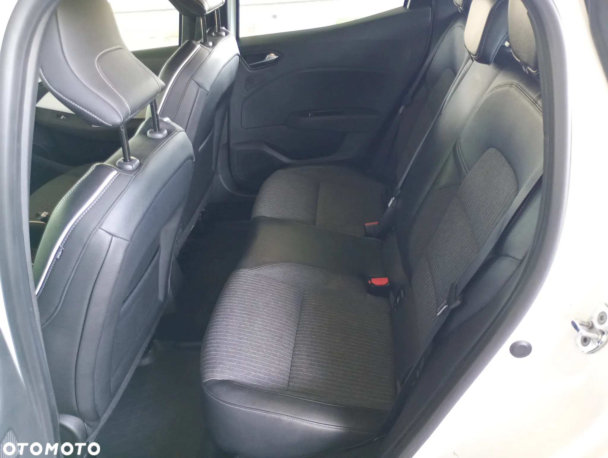 Renault Clio 1.0 TCe Intens - 7