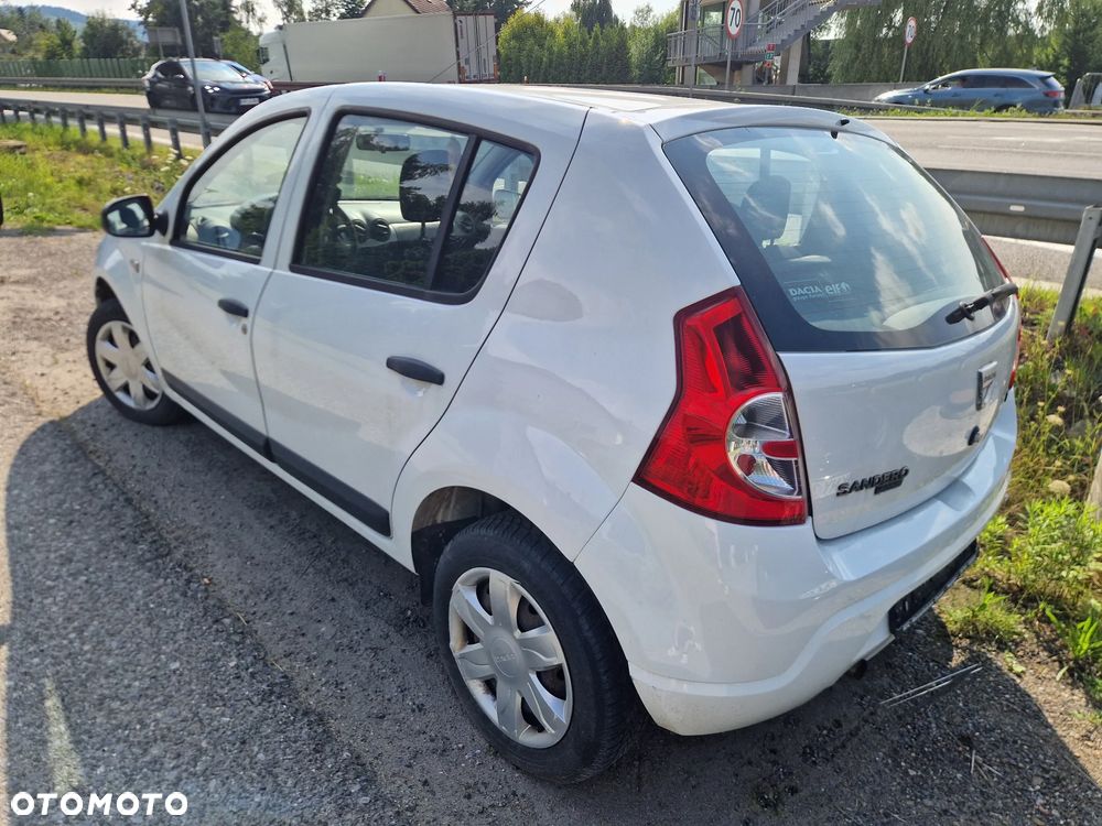 Dacia Sandero - 3