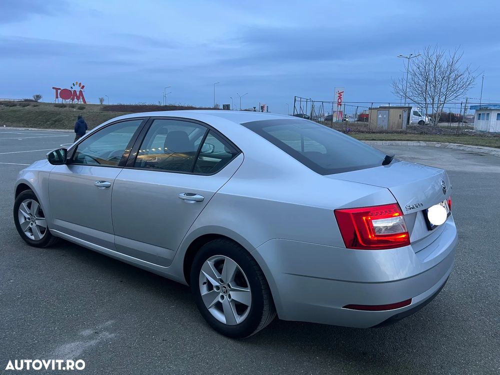Skoda Octavia 1.6 TDI Style - 7