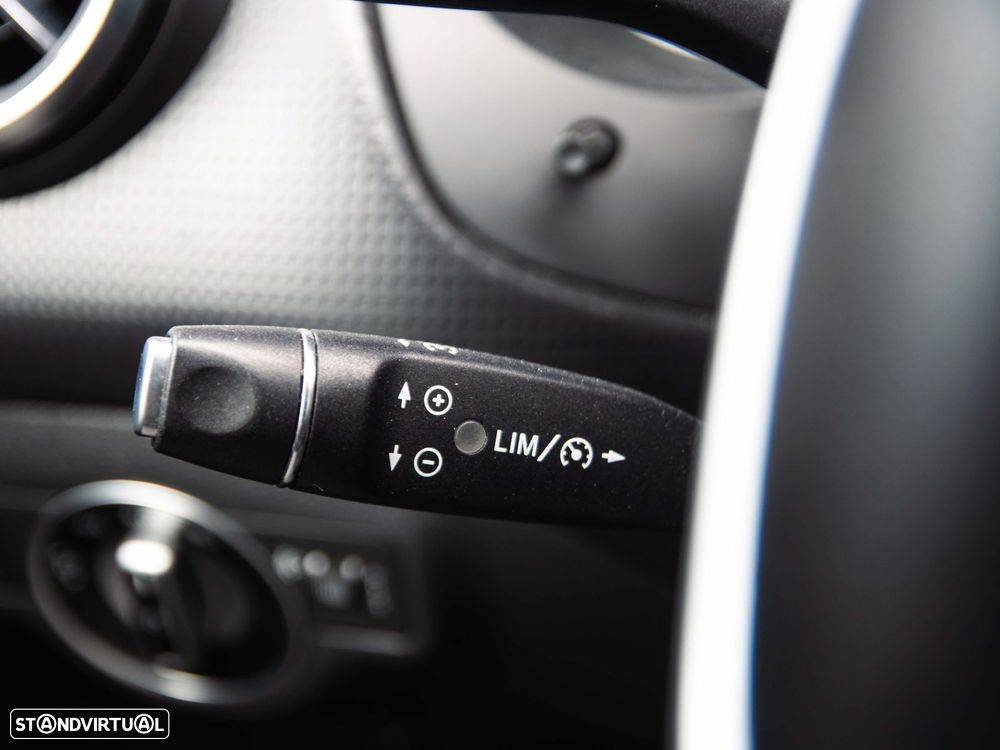 Mercedes-Benz A 180 CDI BE Edition Urban - 17