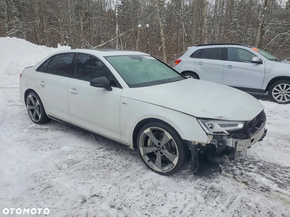 Audi A4 Limousine - 3