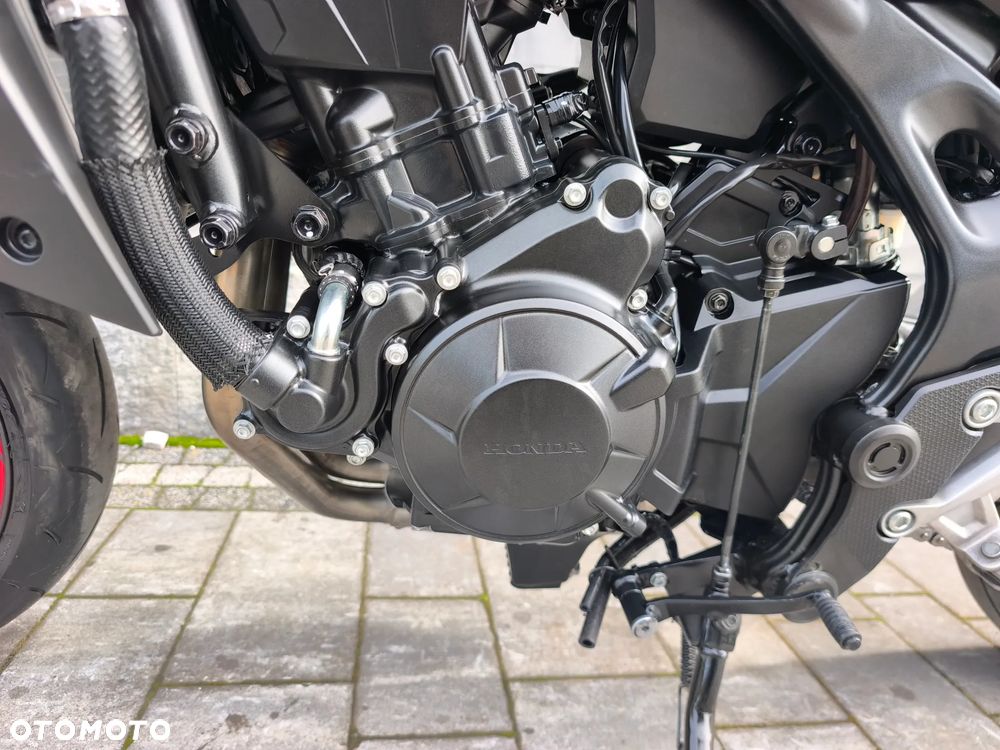 Honda Hornet - 29