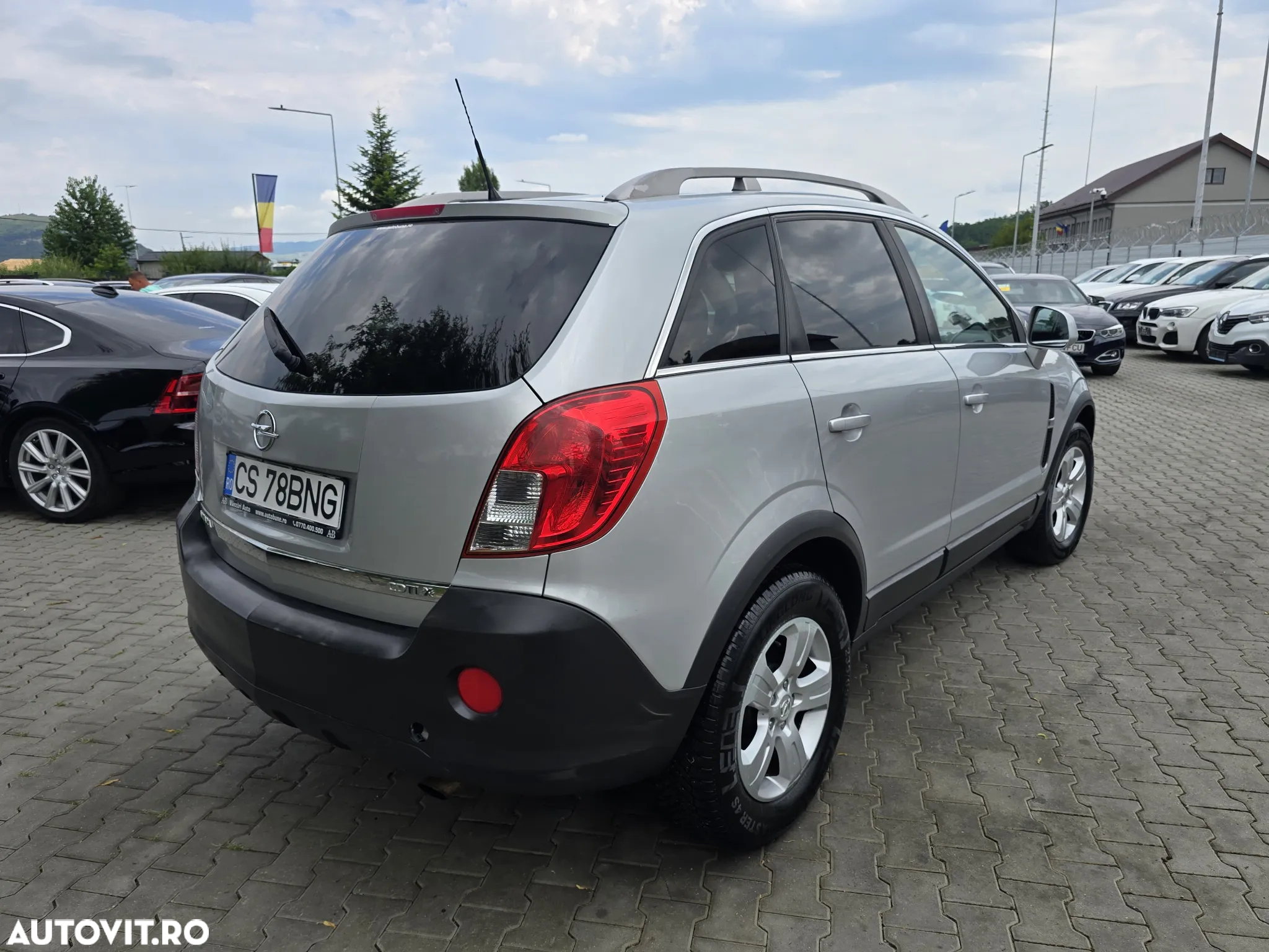 Opel Antara 2.2 CDTI 4x4 Aut. Cosmo - 3
