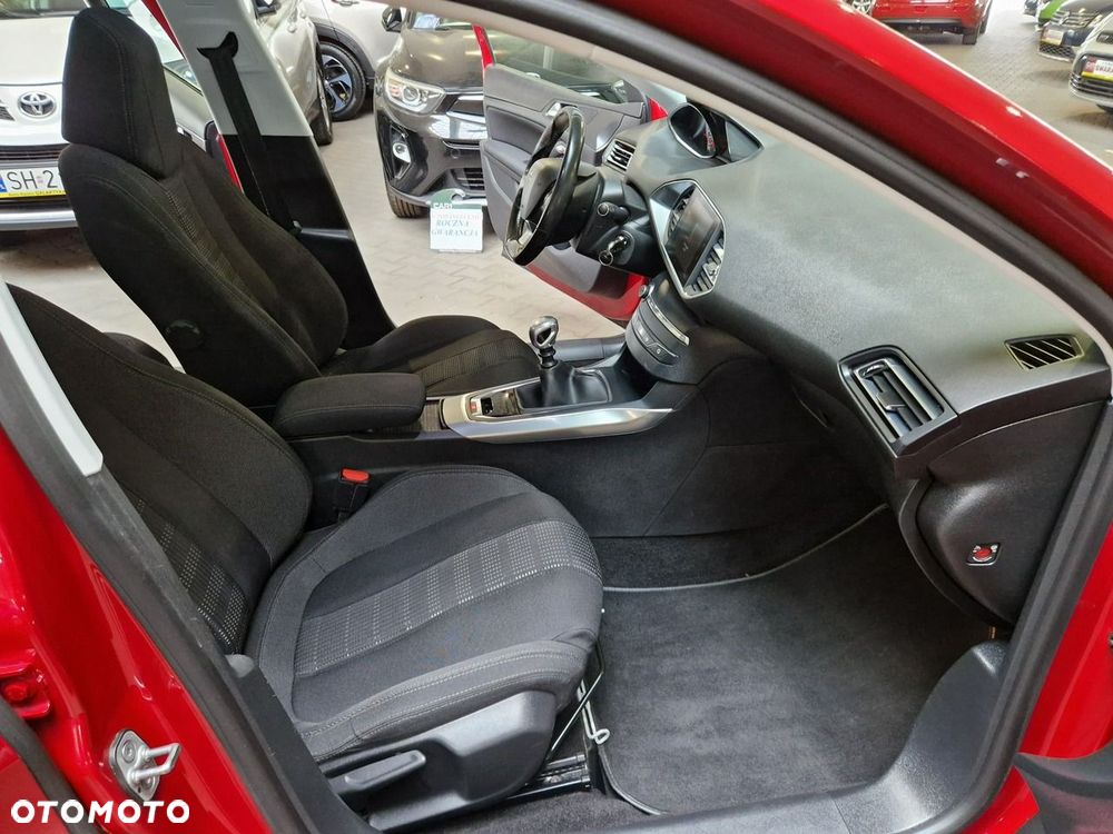 Peugeot 308 - 19