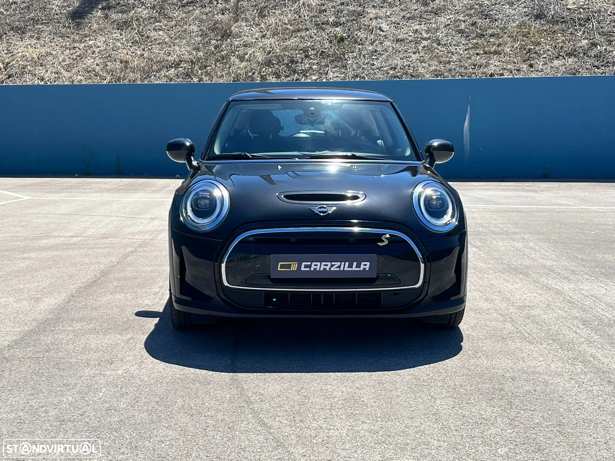 MINI 3 Portas Cooper SE Essential - 2
