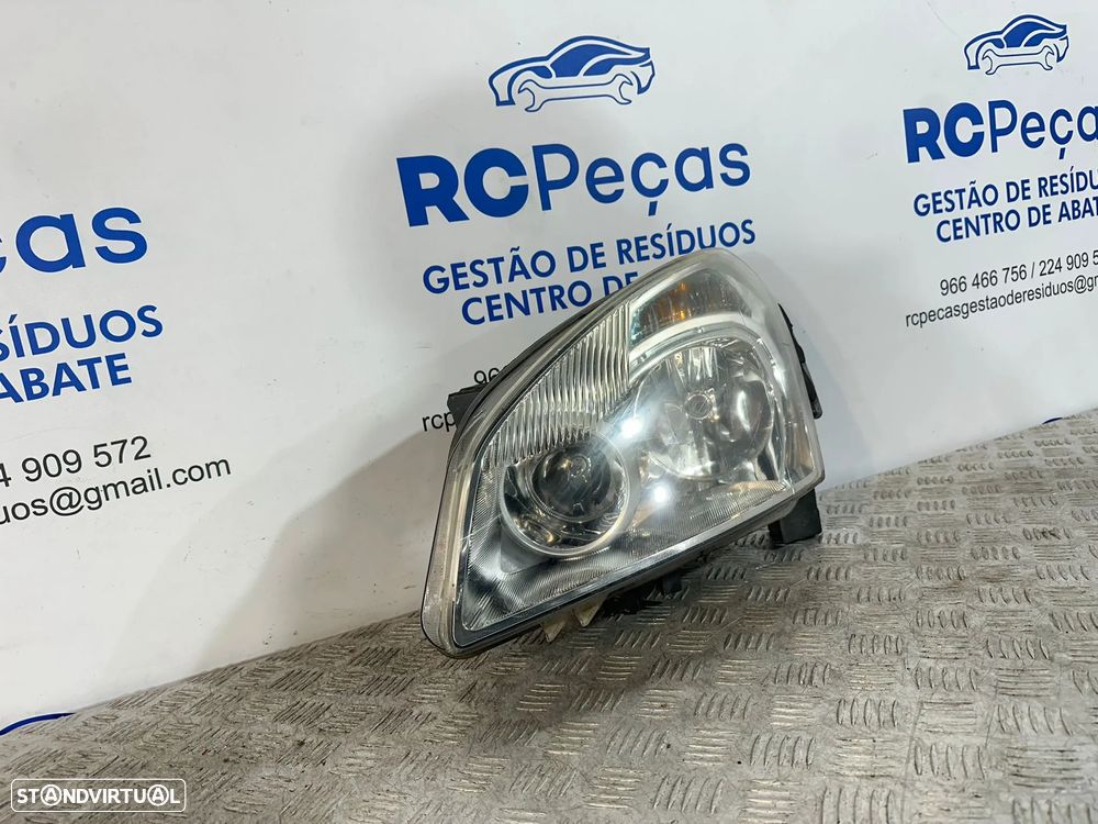 .Conjunto Farois Oticas Frente Frontal Direita Esquerda Originais Nissan Qashqai J10 J10 +2 1LF238042-05 1LF238042-06 2007 - 2013 - 10