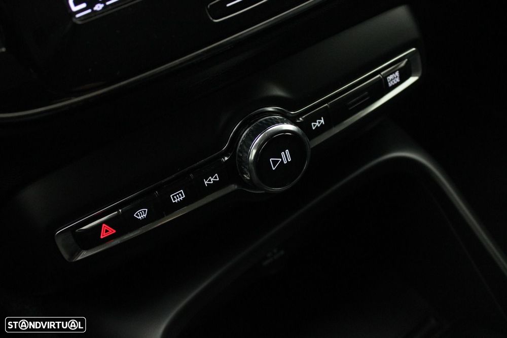 Volvo XC 40 2.0 D3 Geartronic - 20