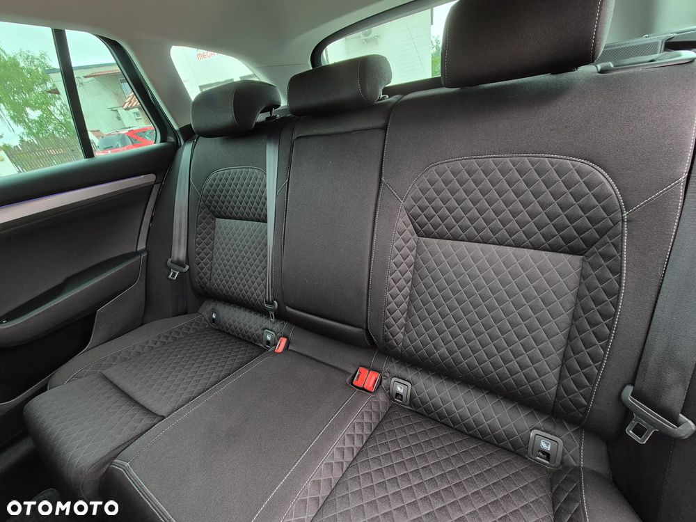 Skoda Superb 2.0 TDI Ambition - 16