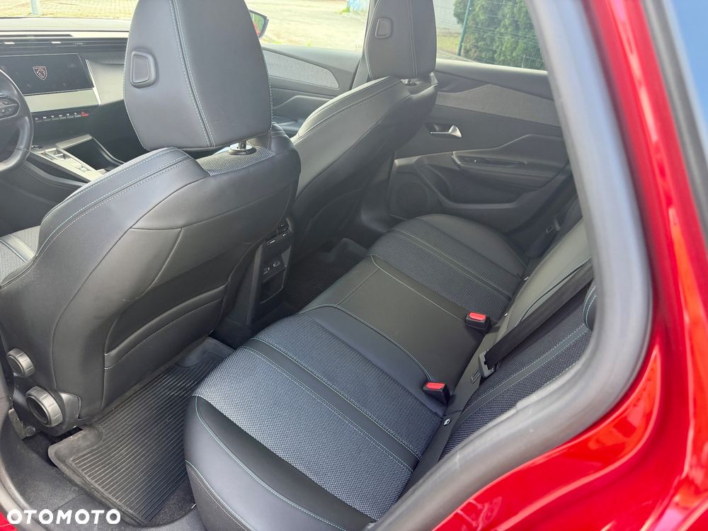 Peugeot 308 1.2 PureTech Allure Pack S&S EAT8 - 22