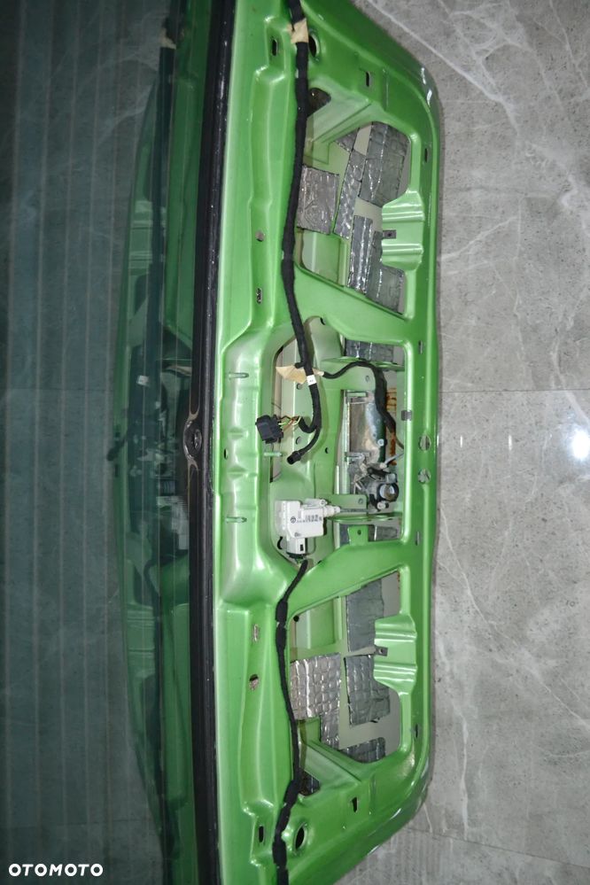 VW GOLF IV HB KLAPA BAGAŻNIKA GOŁA Z SZYBĄ LA6P POMORSKIE - 5