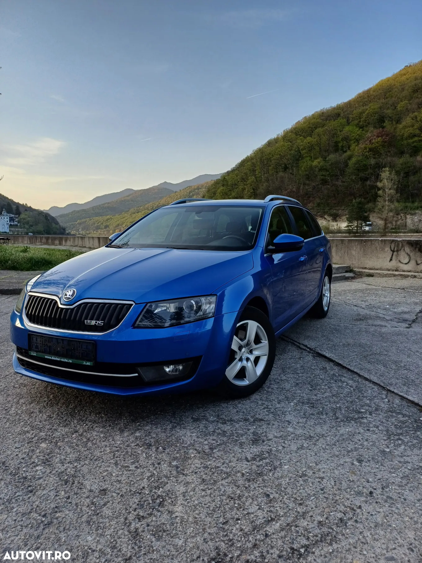 Skoda Octavia Combi Diesel 2.0 TDI Style - 34