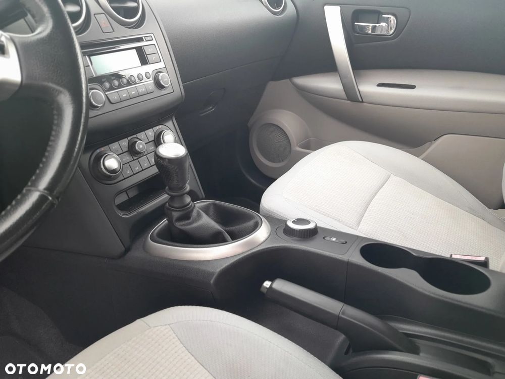 Nissan Qashqai 1.6 dCi DPF 4x4 acenta - 15