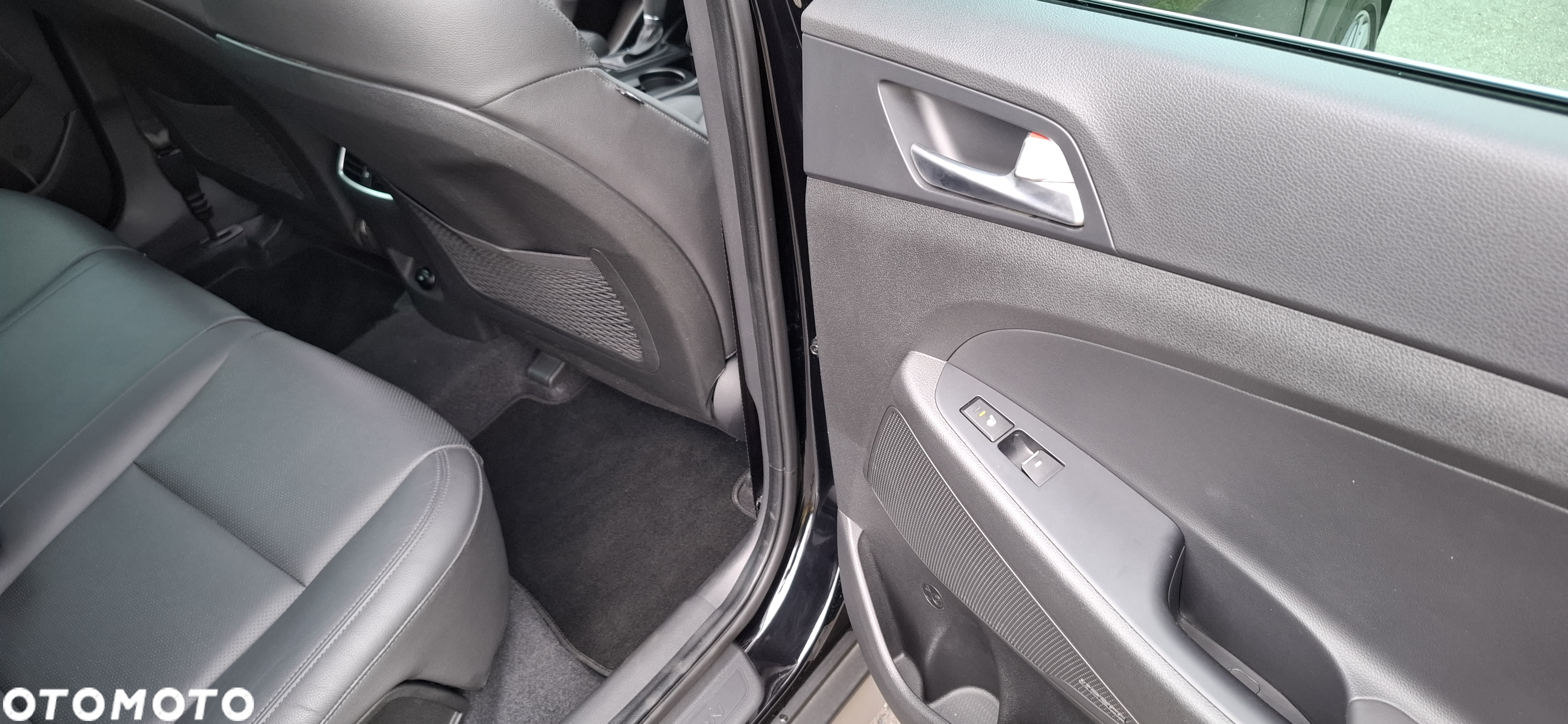 Hyundai Tucson 2.0 CRDi 4WD Automatik Premium - 11