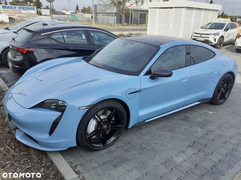 Porsche Taycan - 28