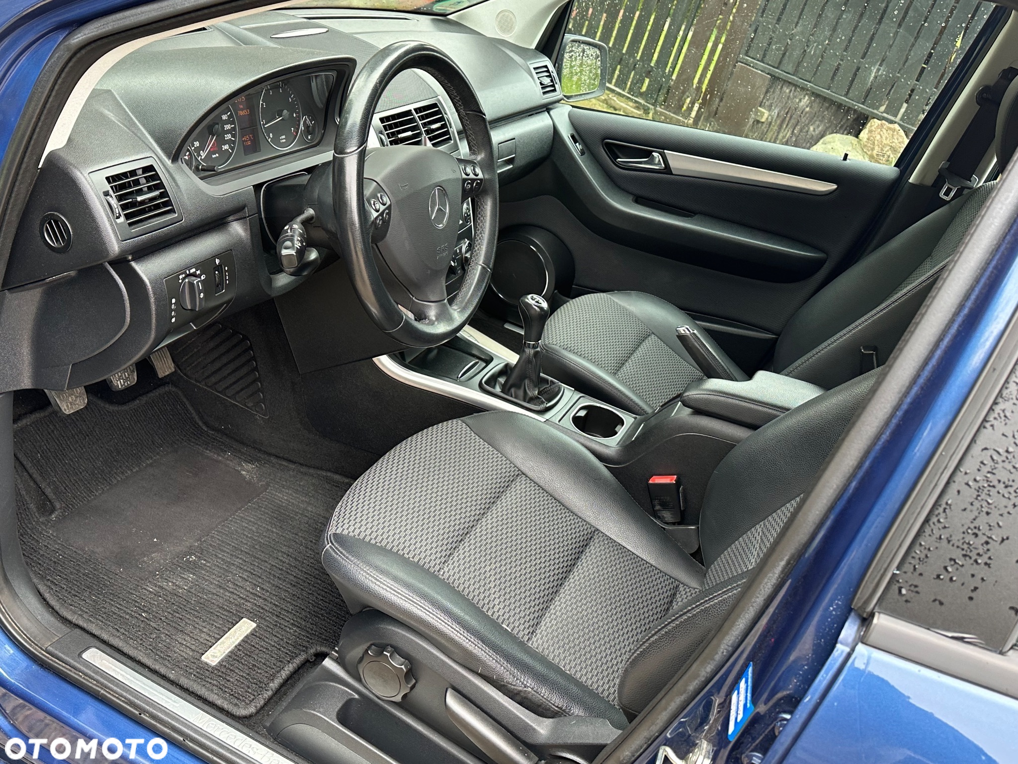 Mercedes-Benz Klasa A 180 BlueEFFICIENCY Avantgarde - 12