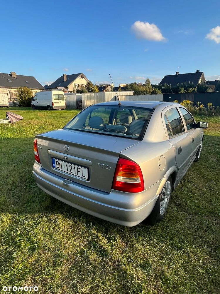 Opel Astra 1999 photo 4