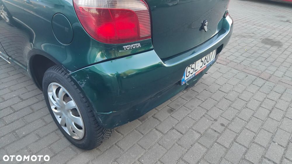 Toyota Yaris 1.0 Base - 5