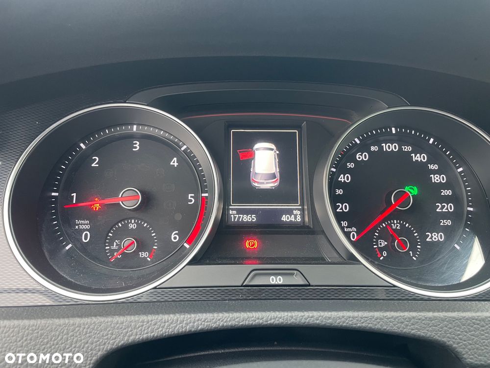 Volkswagen Golf GTD (BlueMotion Technology) DSG - 13