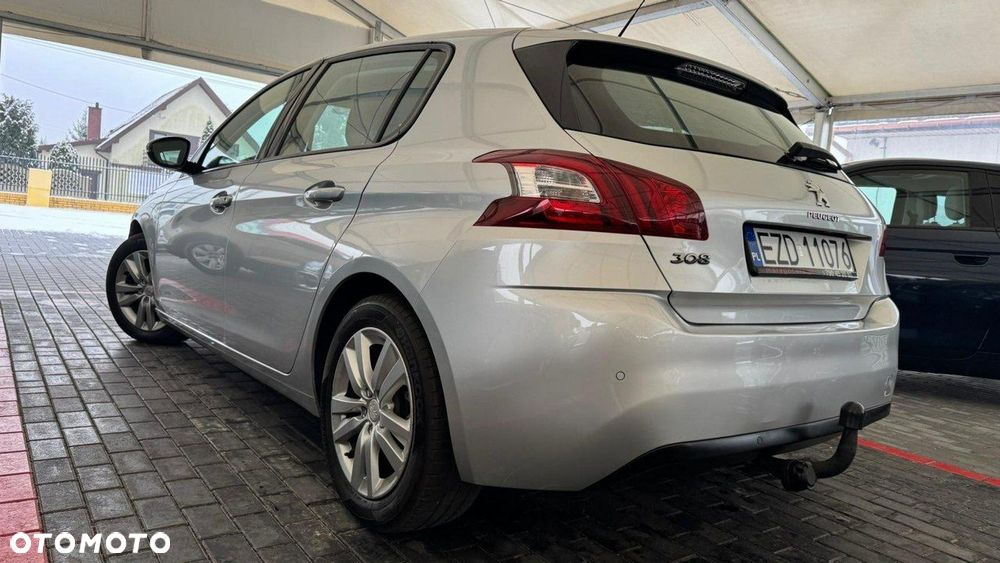 Peugeot 308 - 35