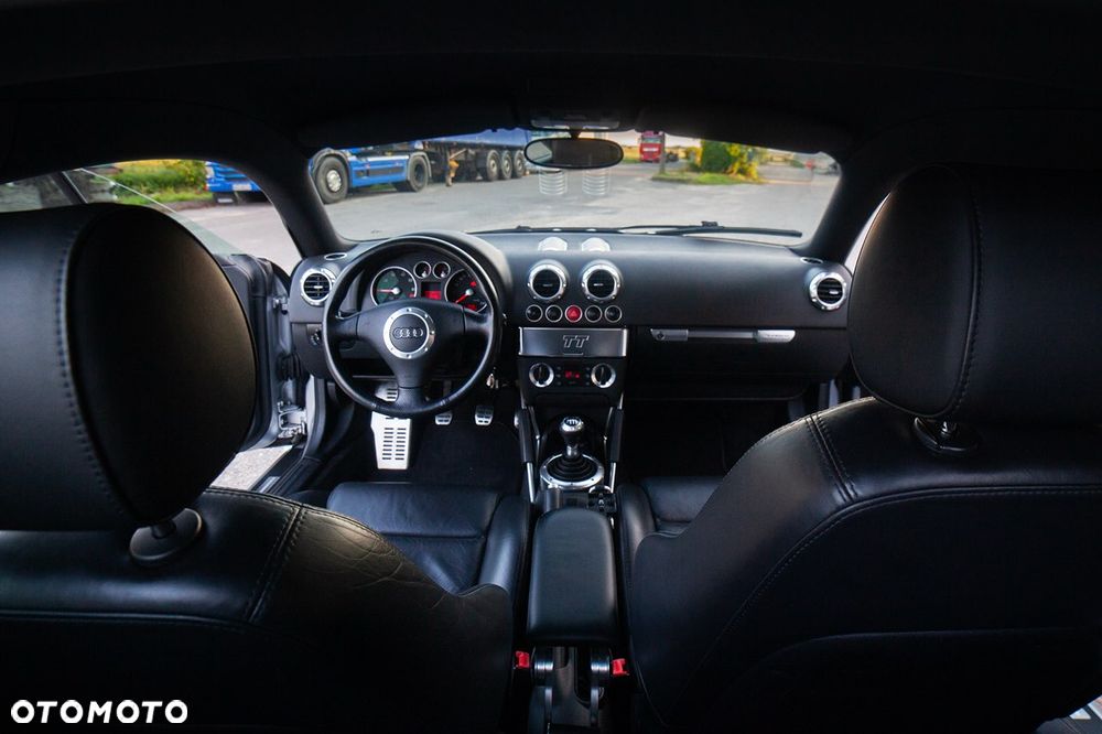 Audi TT Coupé - 13