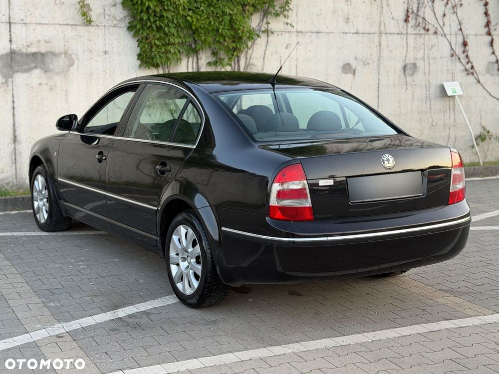 Skoda Superb 2.0 TDI DPF Platinum - 6