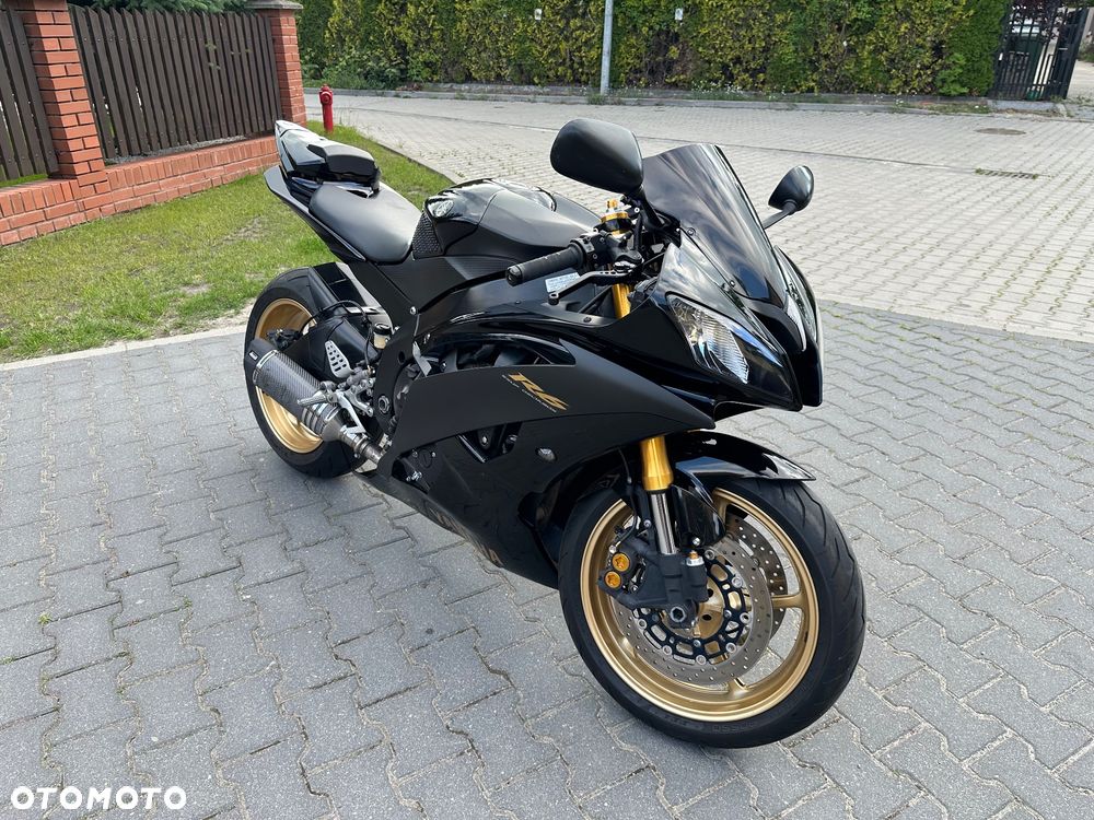 Yamaha R6 - 13