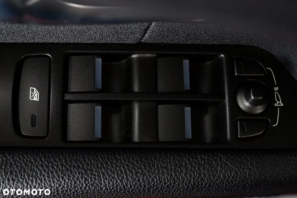 Land Rover Range Rover Evoque 2.0TD4 SE Dynamic - 32