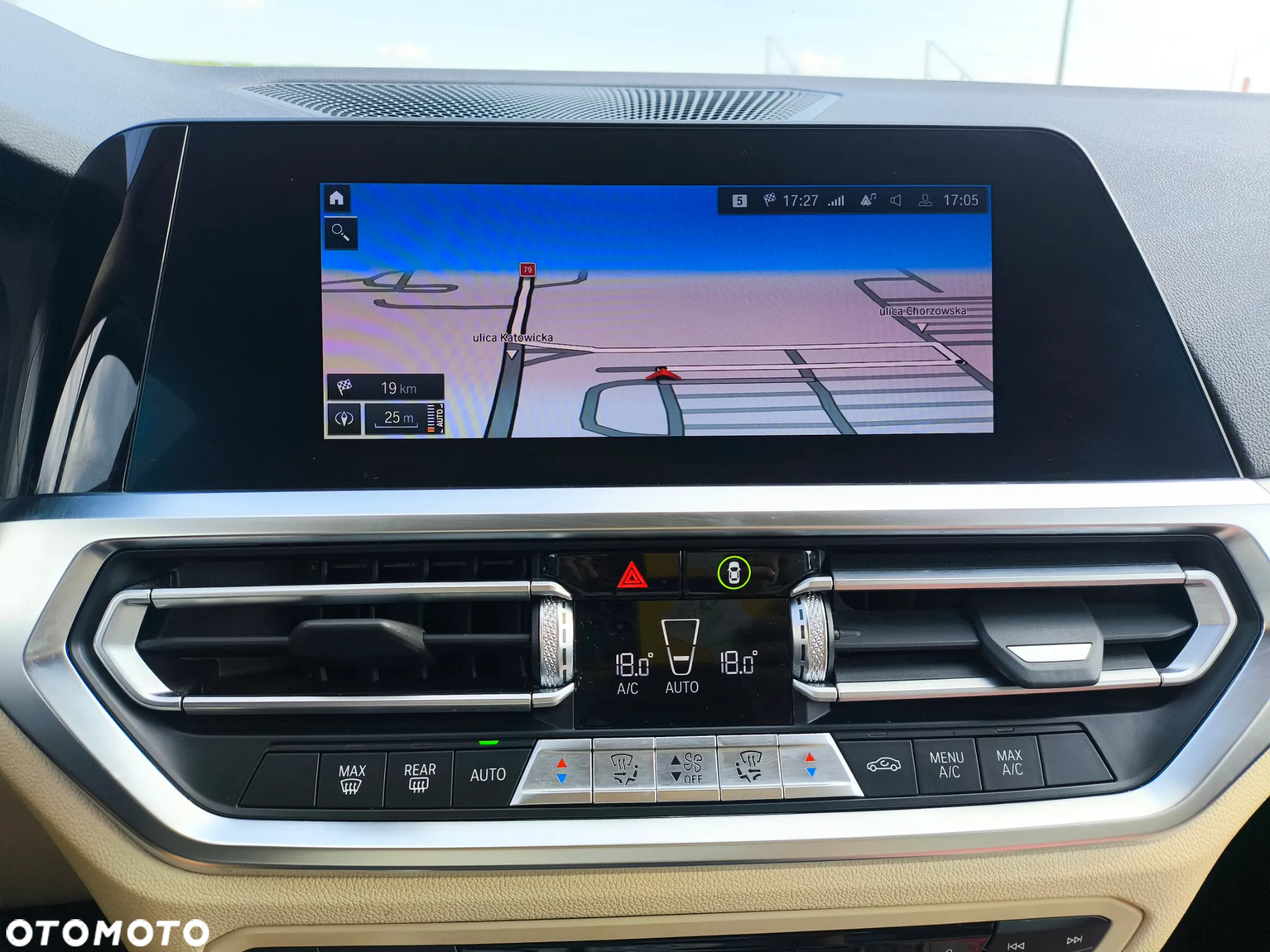BMW Seria 3 318d Sport Line - 24