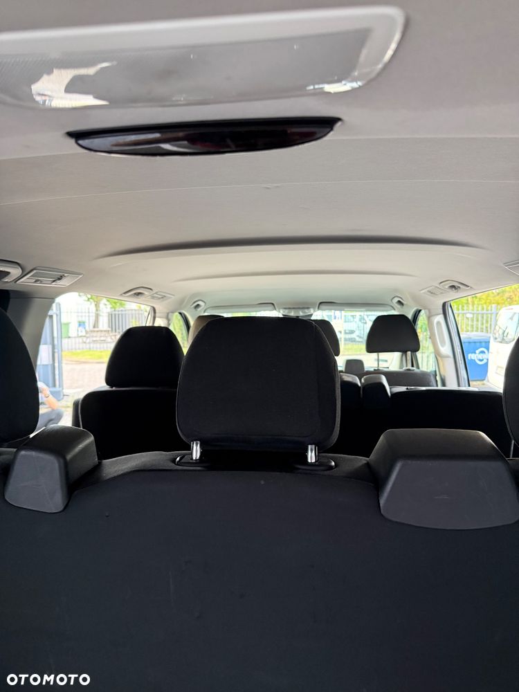 Mercedes-Benz Vito Univan 639.603 - 20