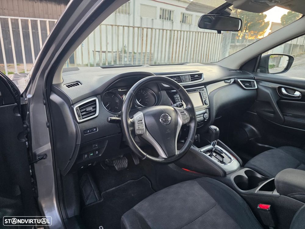 Nissan Qashqai 1.6 dCi Xtronic TEKNA - 5