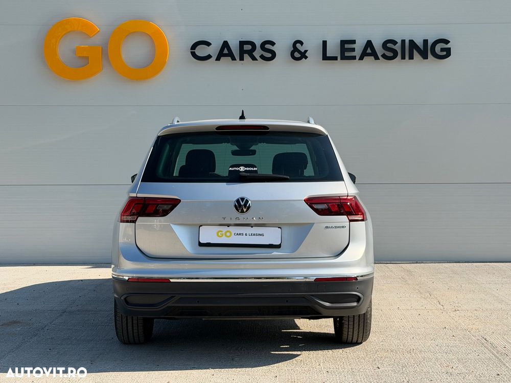 Volkswagen Tiguan - 9