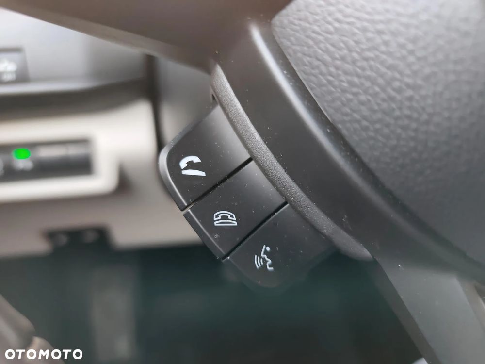 Suzuki Swift 1.2 Dualjet SHVS Premium Plus CVT - 23