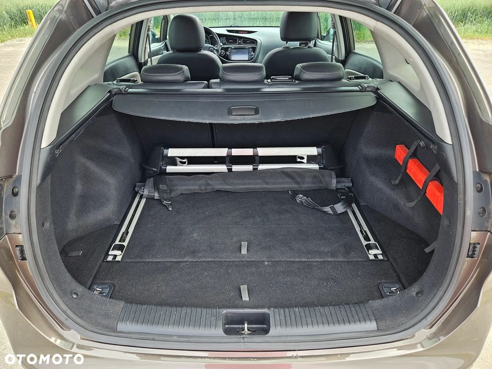 Kia Ceed 1.6 GDI DCT Platinum Edition - 14