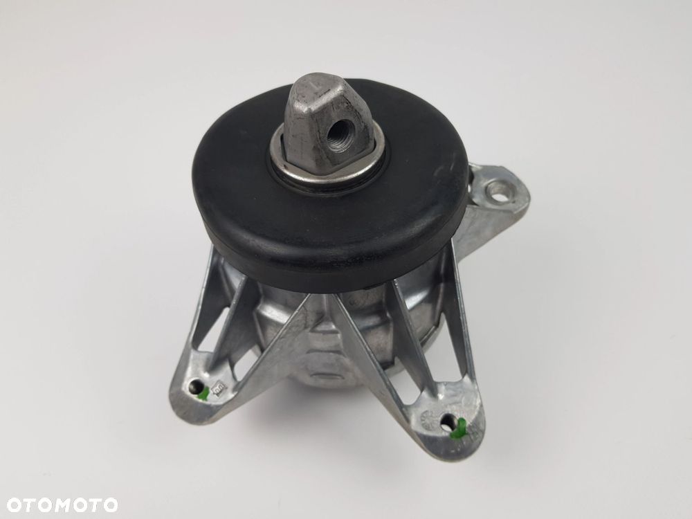 Poduszka Łapa Mocowanie silnika Mercedes A1672400300 - 1