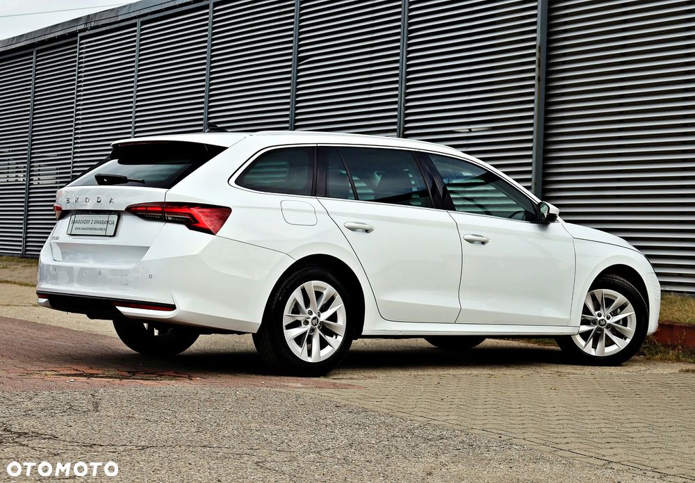 Skoda Octavia 1.5 TSI Selection - 12