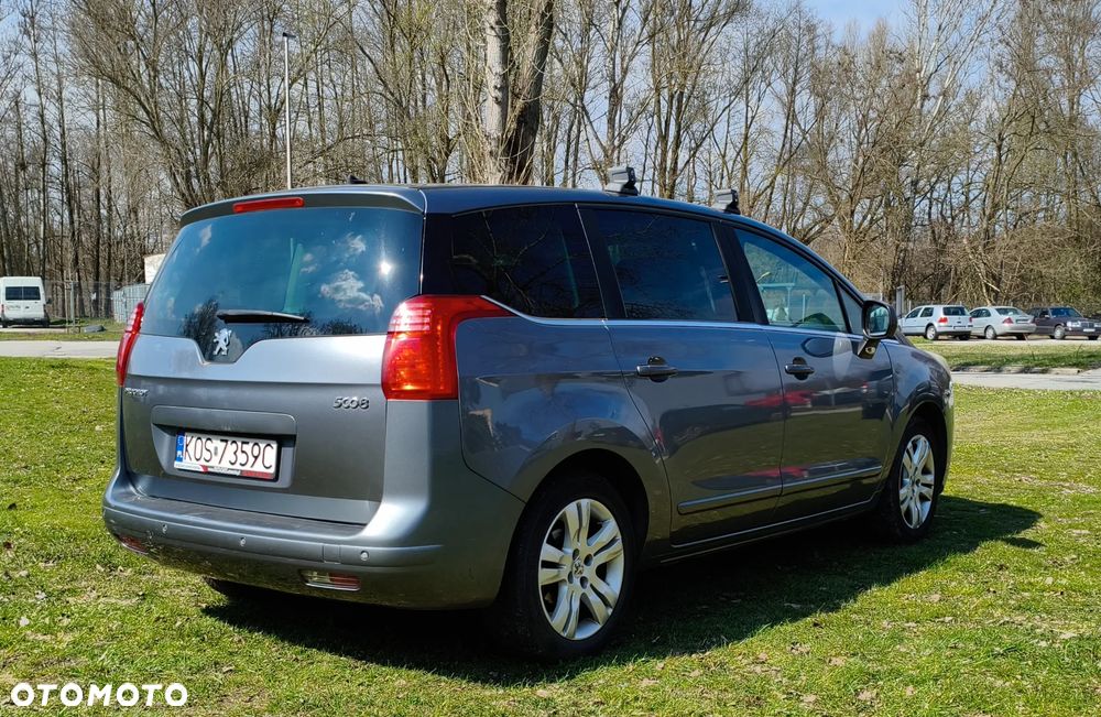 Peugeot 5008 2.0 HDi Family 7os - 4
