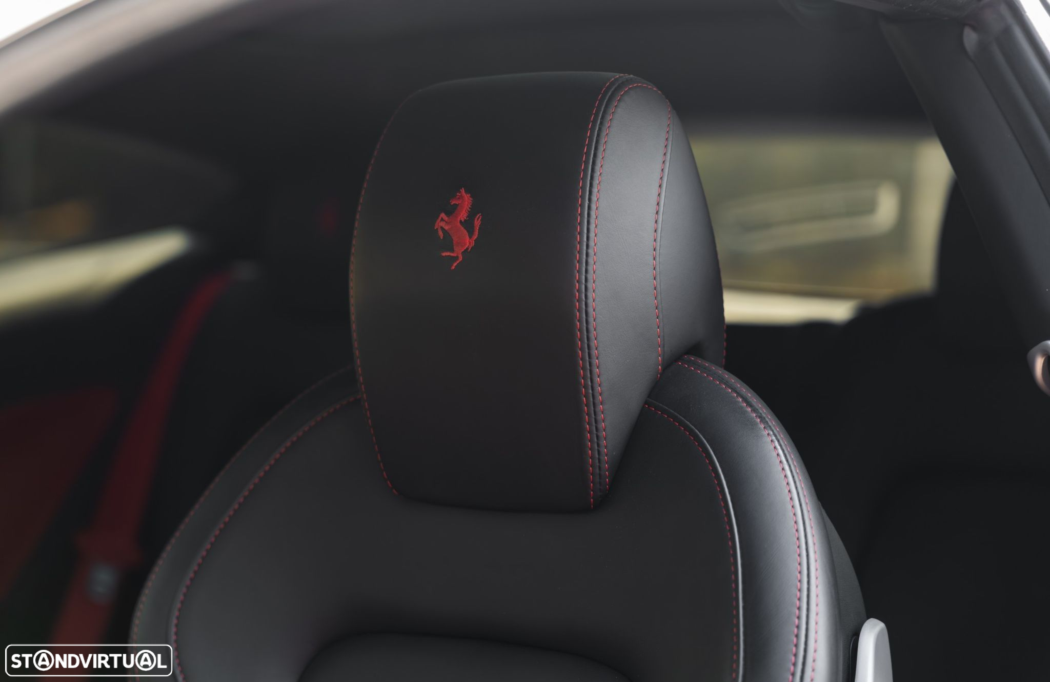 Ferrari FF - 22
