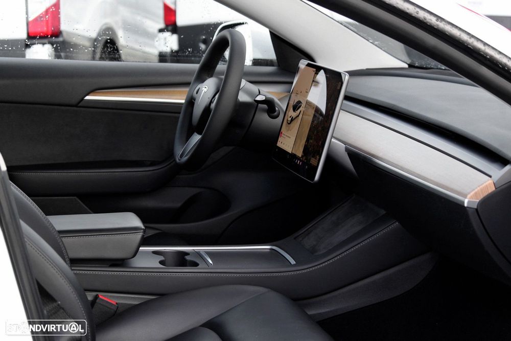 Tesla Model 3 Long Range Tração Traseira - 18